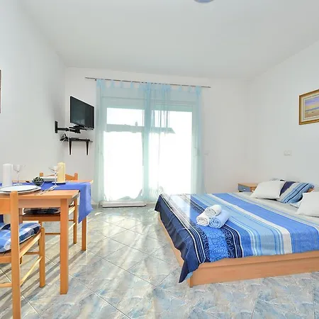 Sara Apartments Petrcane Room photo