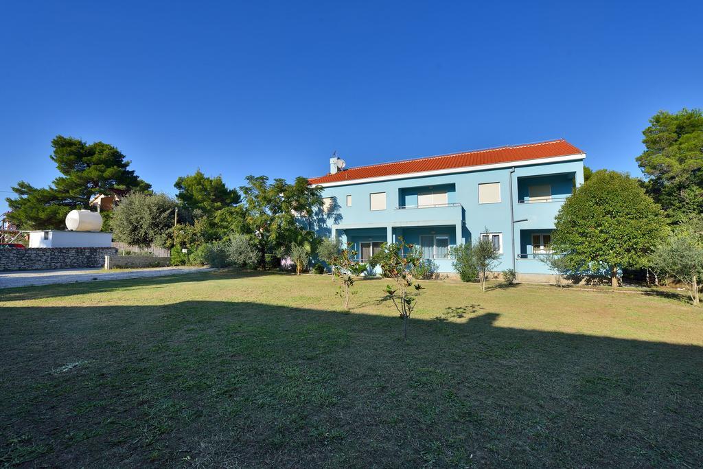 Sara Apartmán Petrcane
